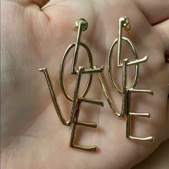 Fashion 'LOVE'  18k plated Gold Drop Earrings - Picture 3 of 4